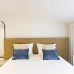 Villa 14th Street -
