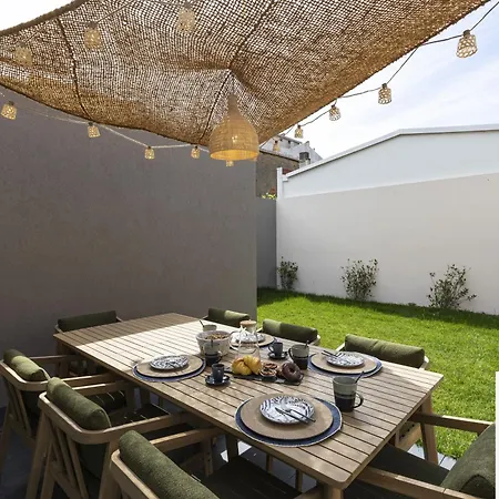 14th Street - Villa Espinho (Aveiro)
