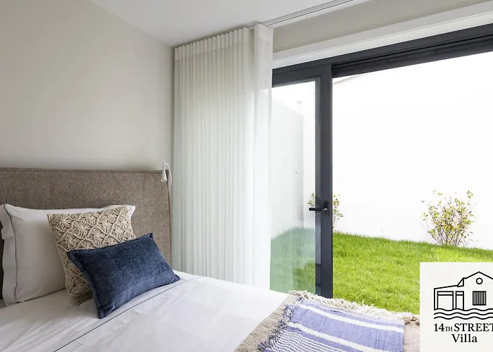 14th Street - Villa Espinho